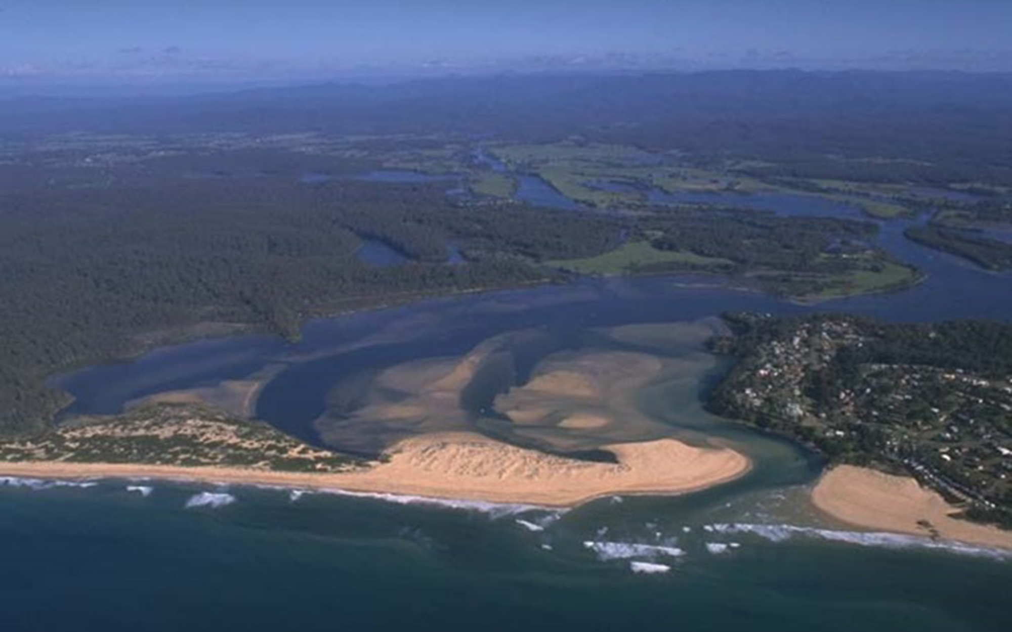 Aerial vies of the Tuross River estuary