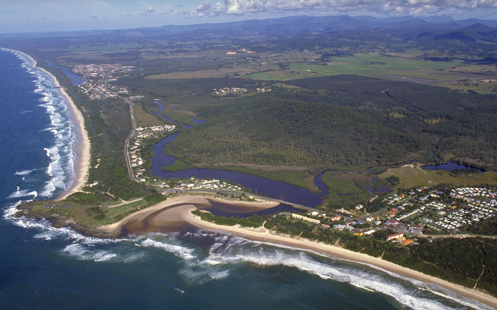 Cudgera lake.